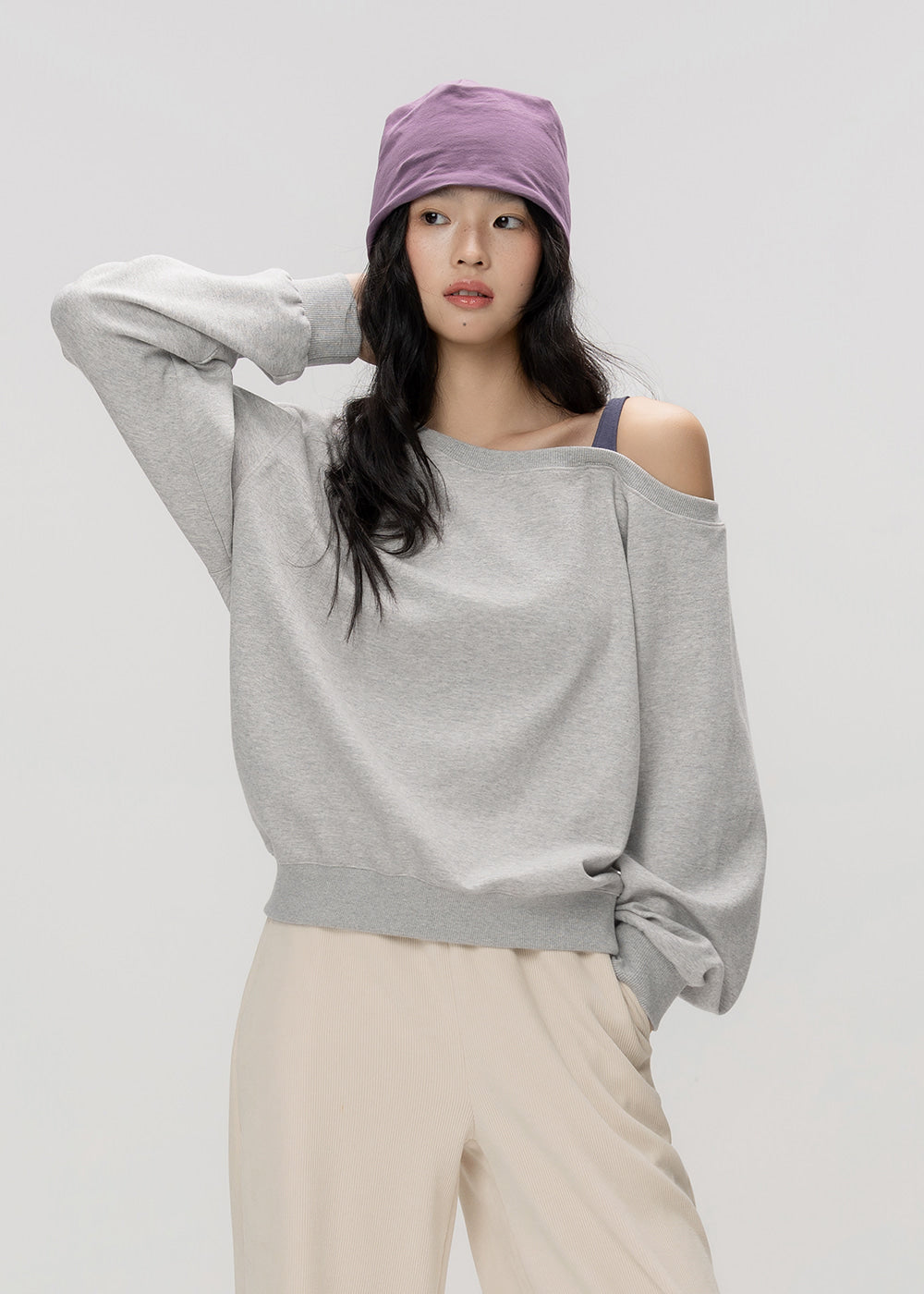 One-Shoulder Strap Sweatshirt