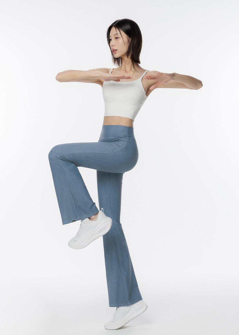 Zero Base Mid Bra Top